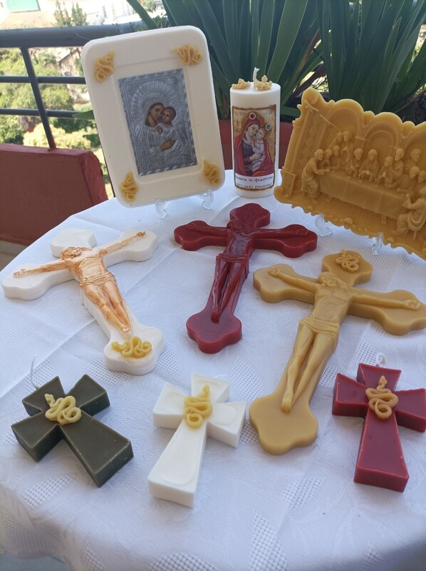 Set of 3 cross candles with beeswax snakes and 3 big crosses from soy wax, paraffin wax and pure beeswax