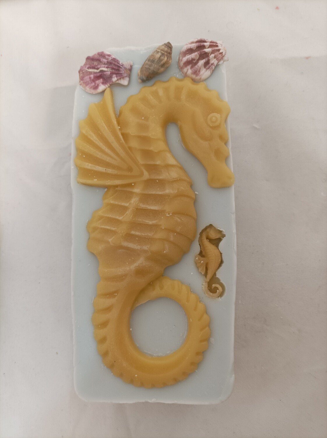 Big sea horse candle