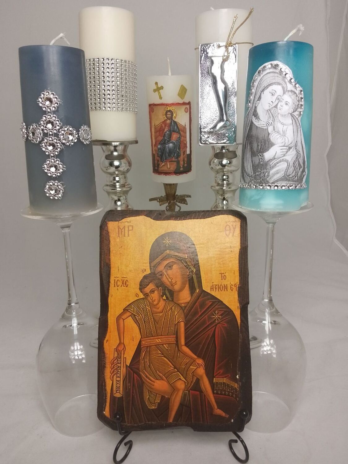 Set of 5 religious candles