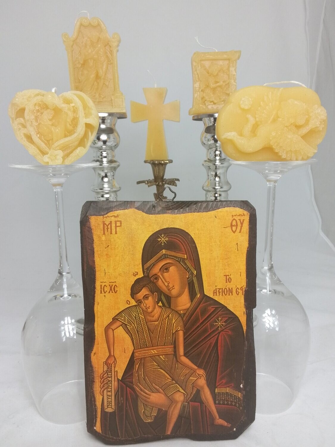 Set of 5 religious candles