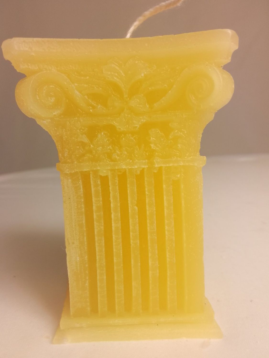 Beeswax handmade candle