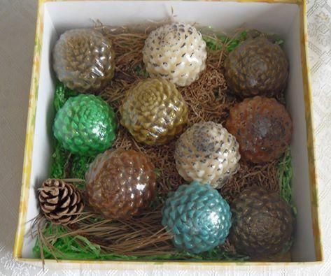 Soap gift box pine cone soaps from diffent perfumed glycerin