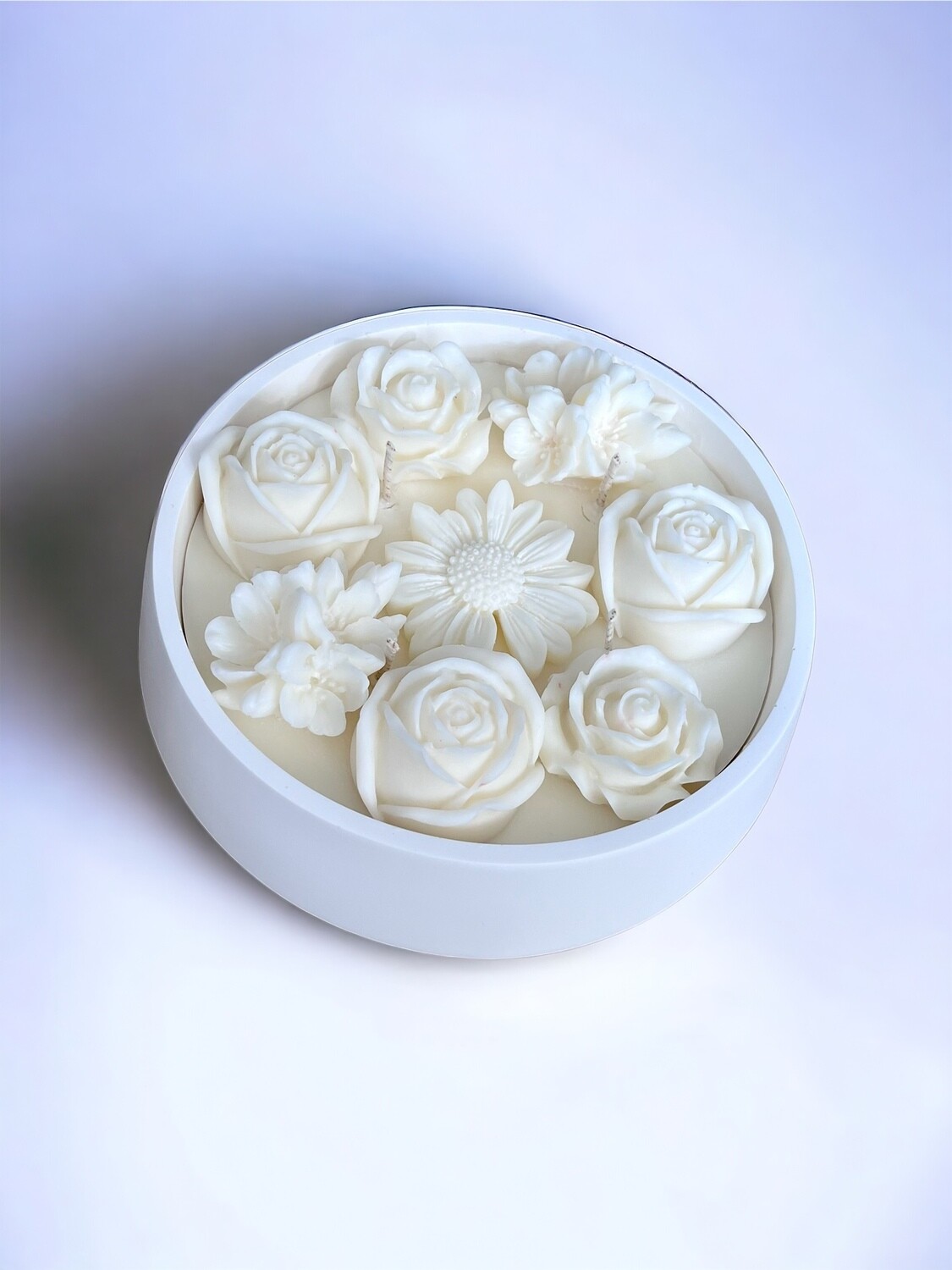 WHITE ROSES GRANDE