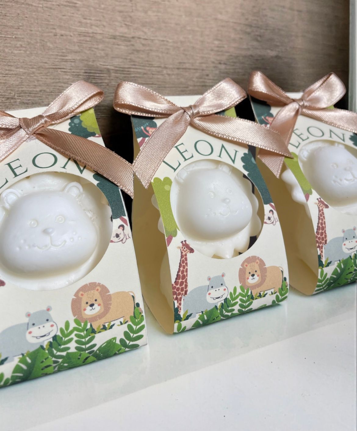 Zahvalnice LEON već od 2,30