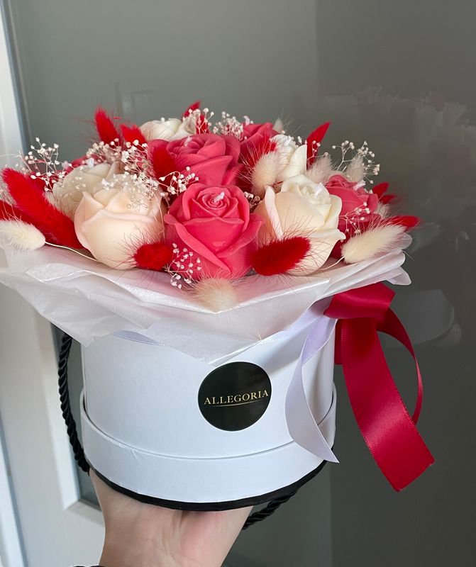 FLOWER BOX M - RED