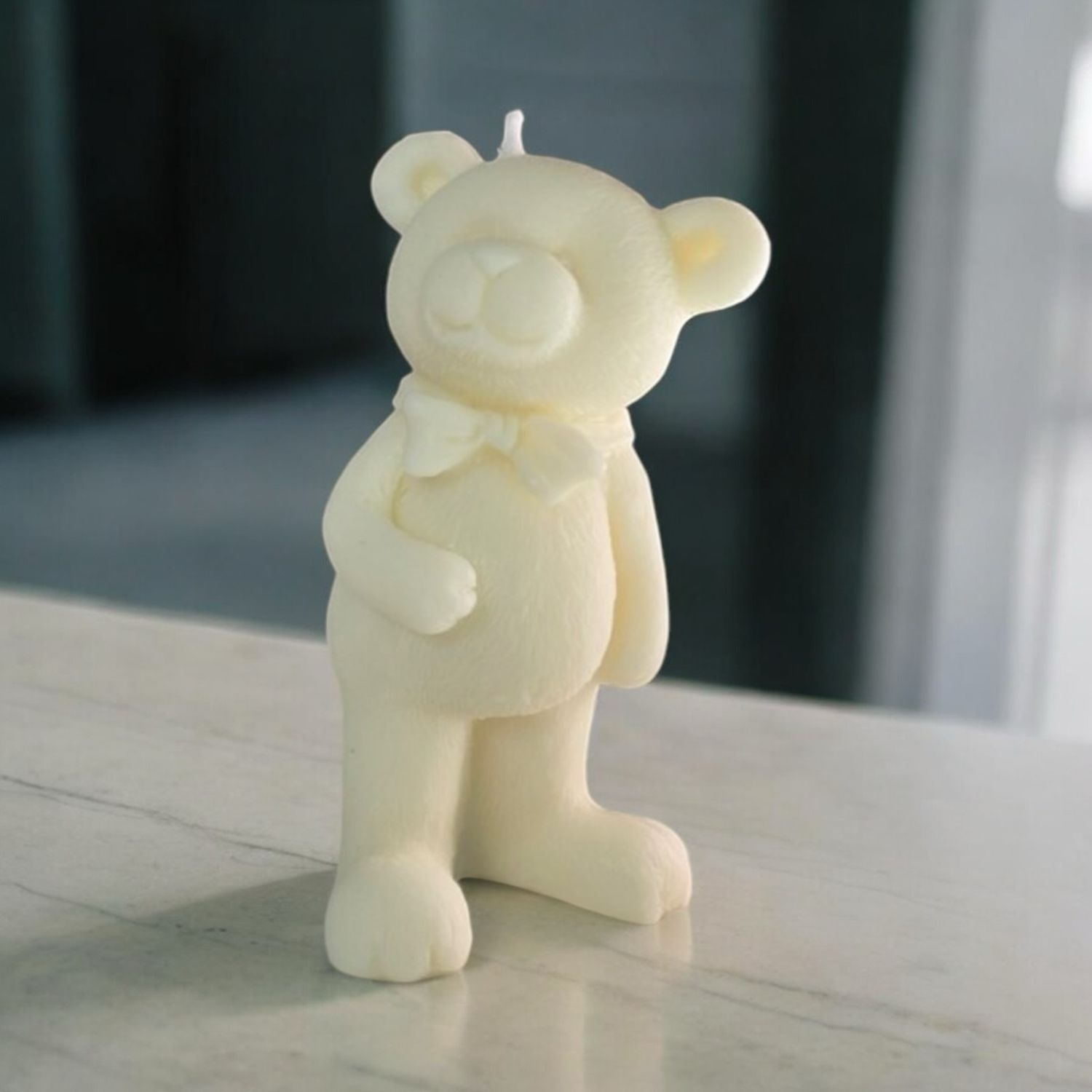 ELEGANT BEAR