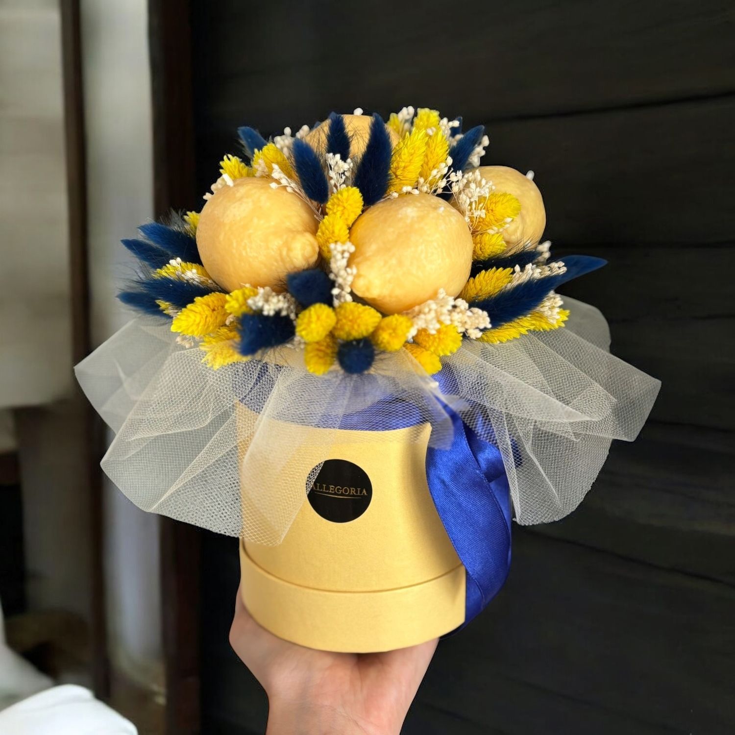 FLOWER BOX LEMONS