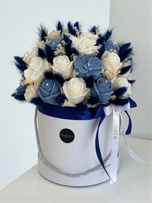 FLOWER BOX - ROYALTY