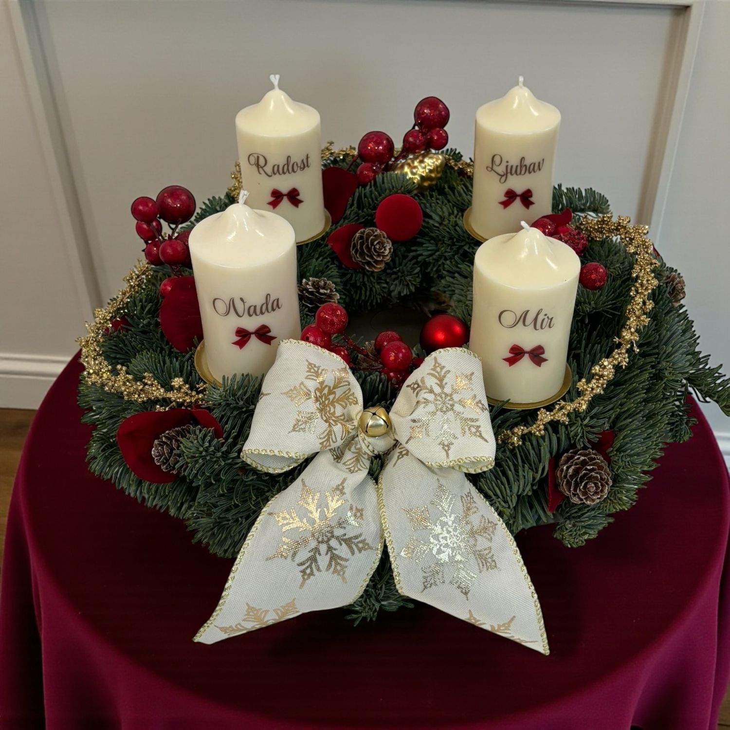 Adventski vjenčić GLOW RED