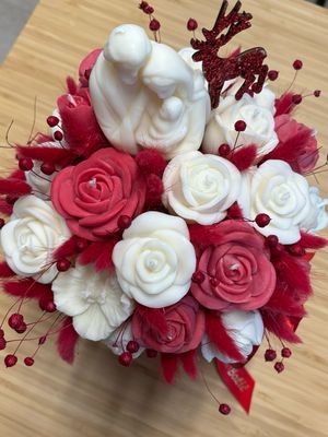 FLOWER BOX - VELVET RED