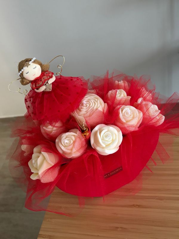 FLOWER BOX HEART