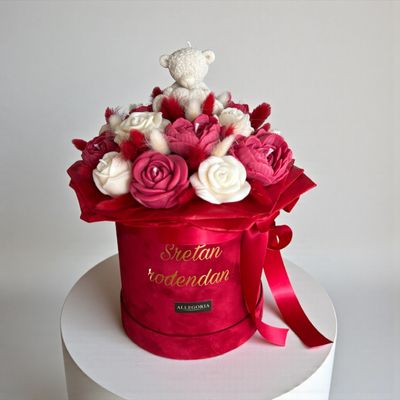 FLOWER BOX L - RED VELVET