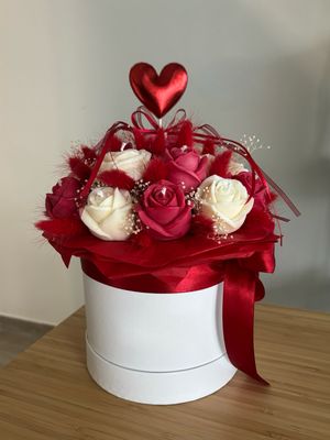 FLOWER BOX M - RED GLOW