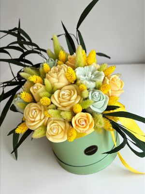 FLOWER BOX M - LONG ISLAND