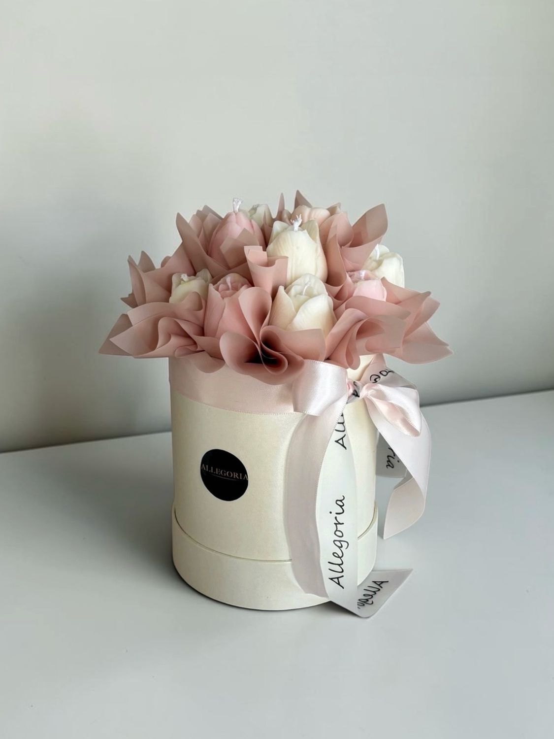 FLOWER BOX S -BELLA BLUSH