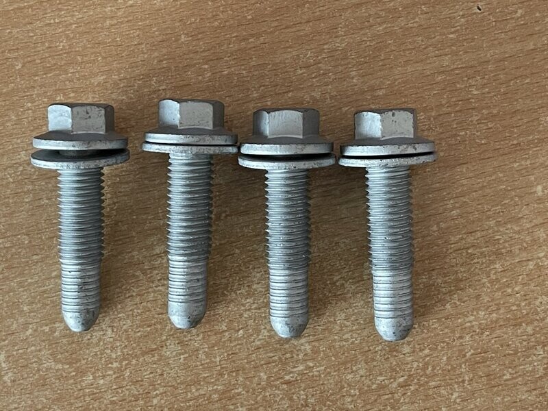 Genuine Ford Rear Trailing Arm Front Bush Bolts Set Mk2 Focus RS and ST225 (4 Bolts)