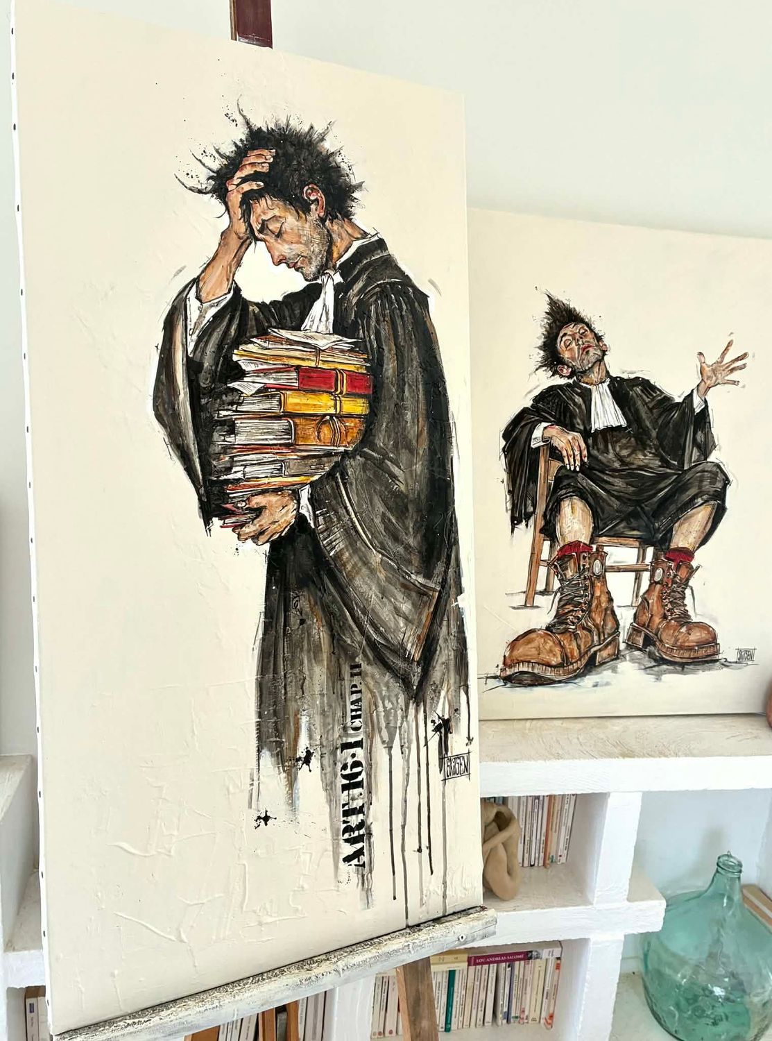 "Le poids des vies". Sur une grande toile châssis lin cloutée de 100x50cm. Fond acrylique, fusains, pastels, encres. "Skitsen".