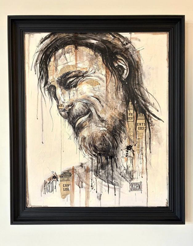 "Le sourire"..! Peinture sur bois avec encadrement bois peint en noir. 68,5x57,5cm cadre inclus. Acrylique, pastels, encres, quelques collages anciens. "Skitsen"