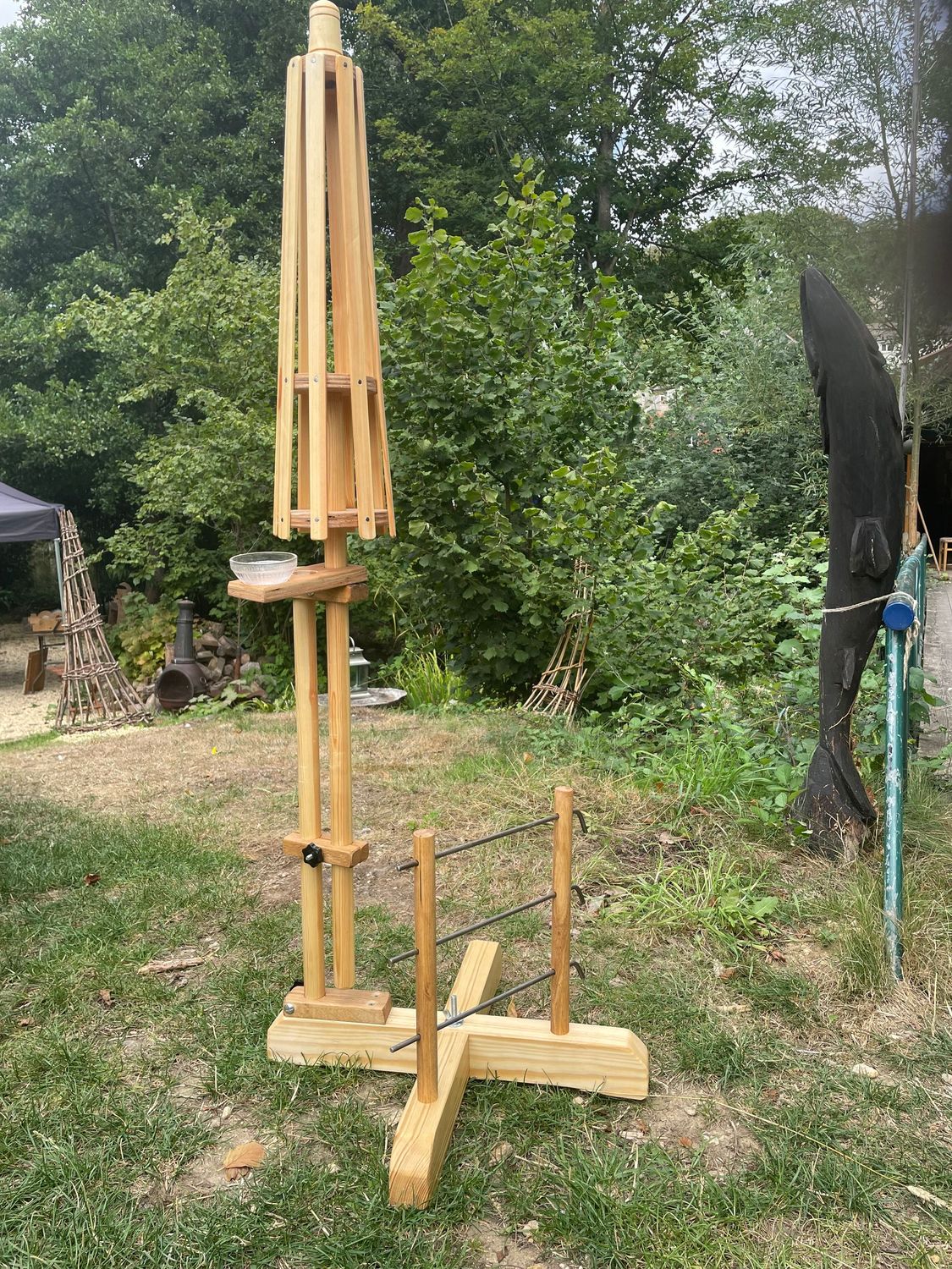 Lantern type distaff and stand (with lazy kate)