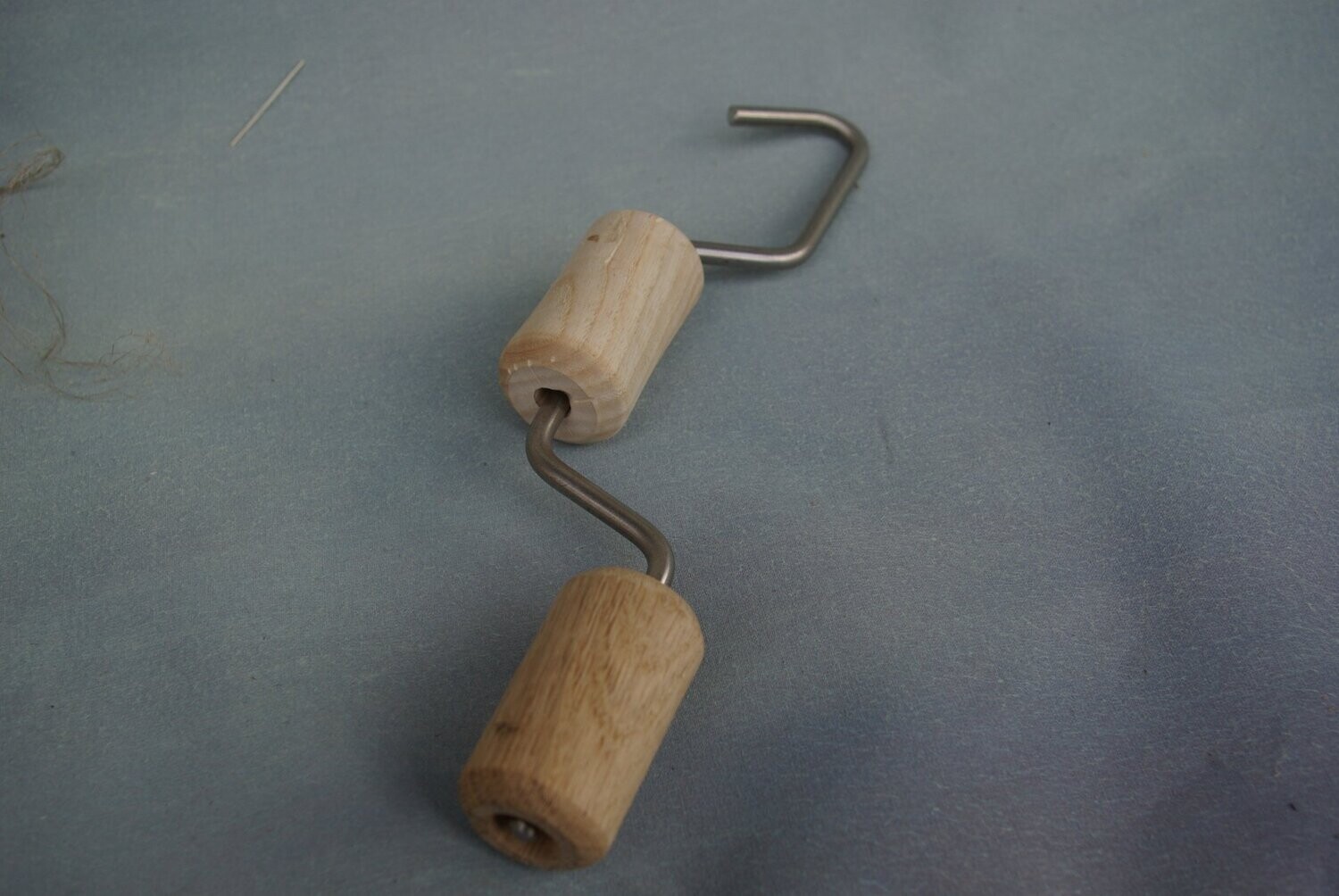 TWINE TWISTER