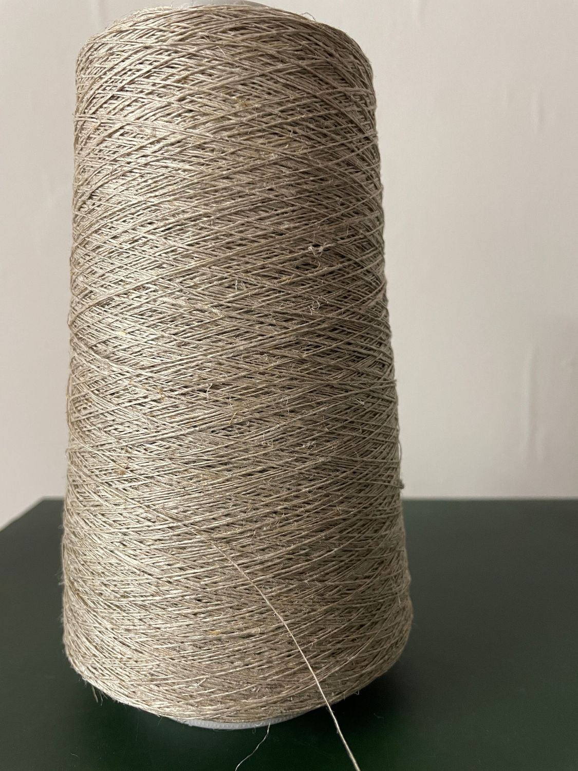 Ecru Linen Thread 4.8nm 250gms