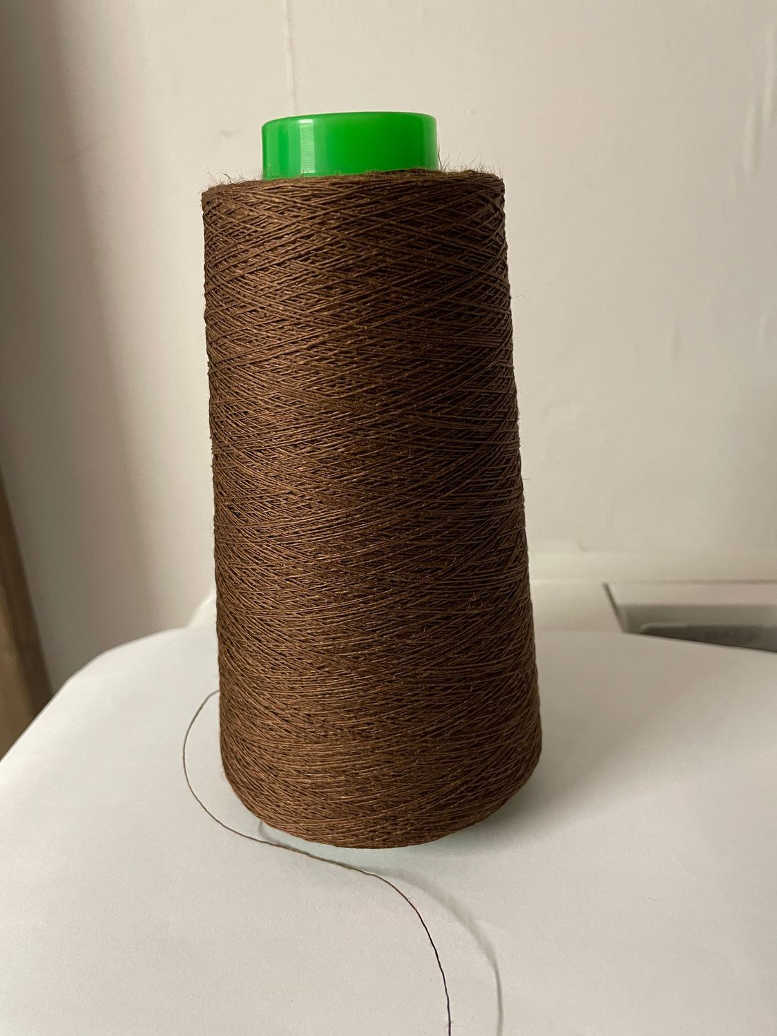 Linen Thread 10nm Cacao dyed cone 136gms