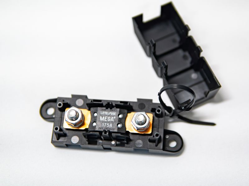 Maxi Fuse box