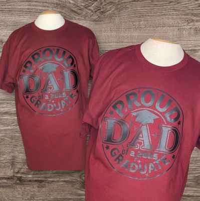 Proud Dad 2025 Graduation Tee