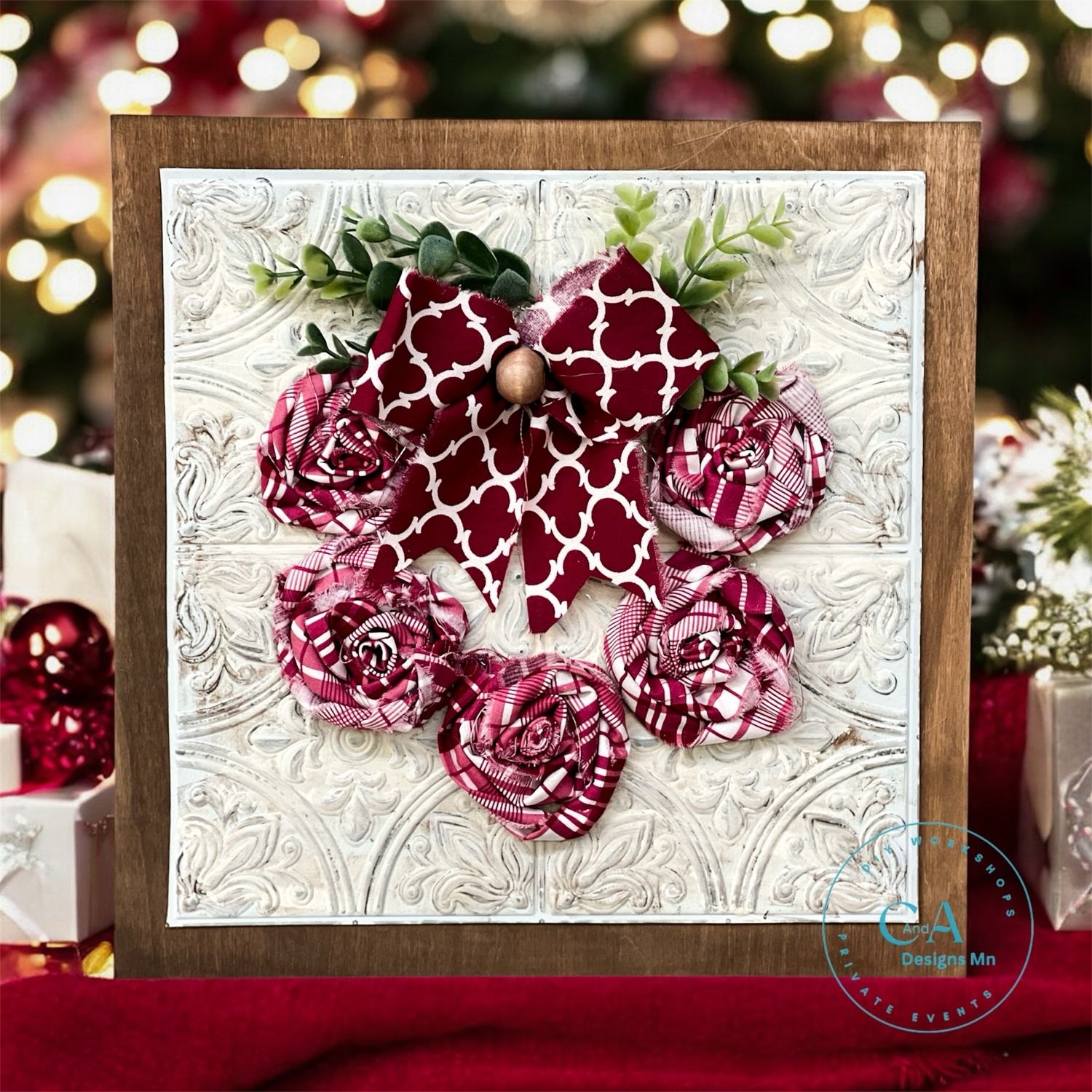 Holiday Festive Wreath Decoration
