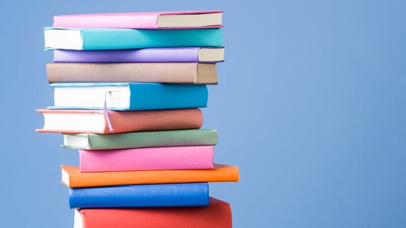 BOOK CLUB