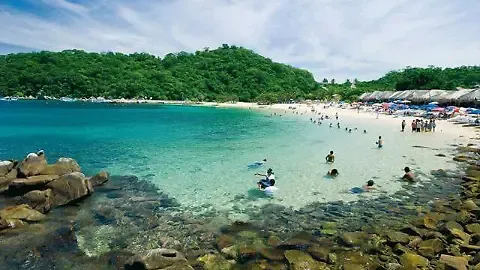 PASEO POR LAS BAHÍAS