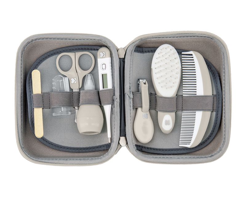 Set Igiene 8 Pezzi con Borsetta Richiudibile Kikka Boo