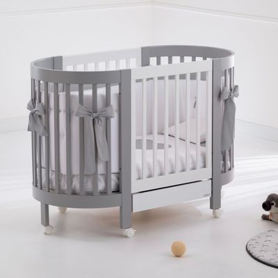 Culla Evolutiva Giulia Bianco/Grigio (Materassi Omaggio) Culla Evolutiva Giulia Bianco/Grigio (Materassi Omaggio)