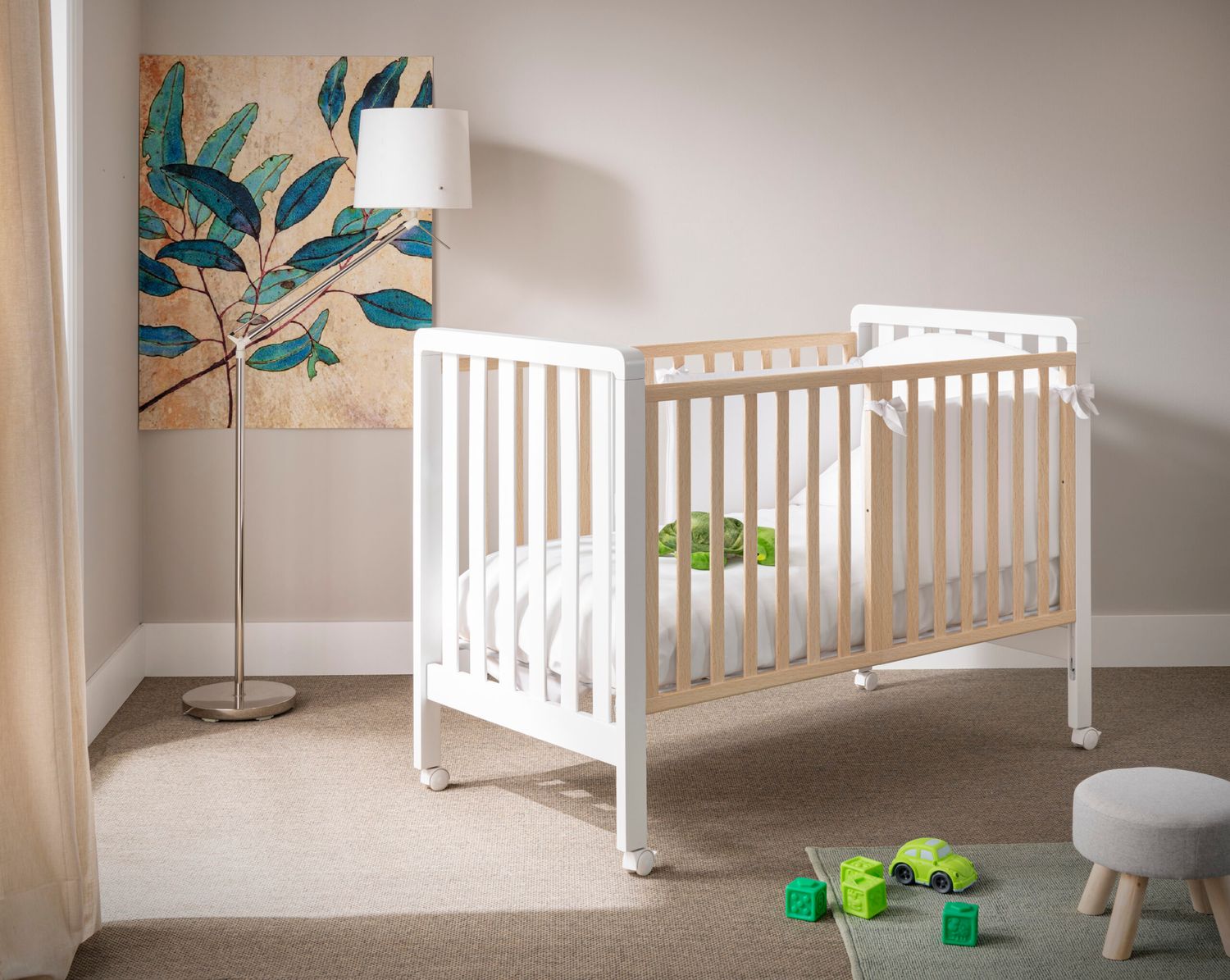 Culla Evolutiva Teo Bianco/Legno Naturale (Kit Tessile in Dotazione)