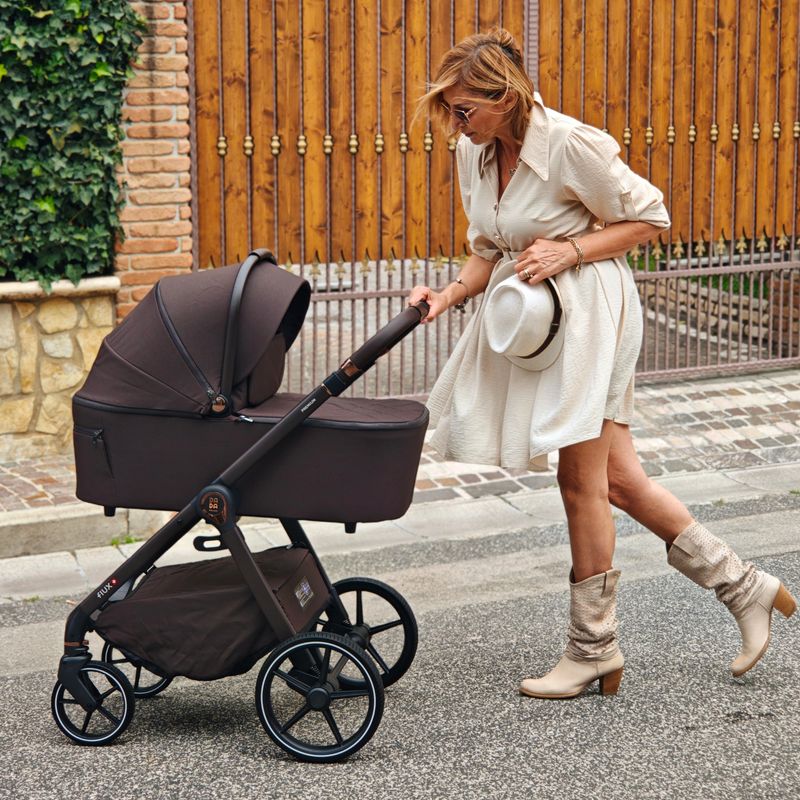 Trio Dada Prams Flux Chocolate