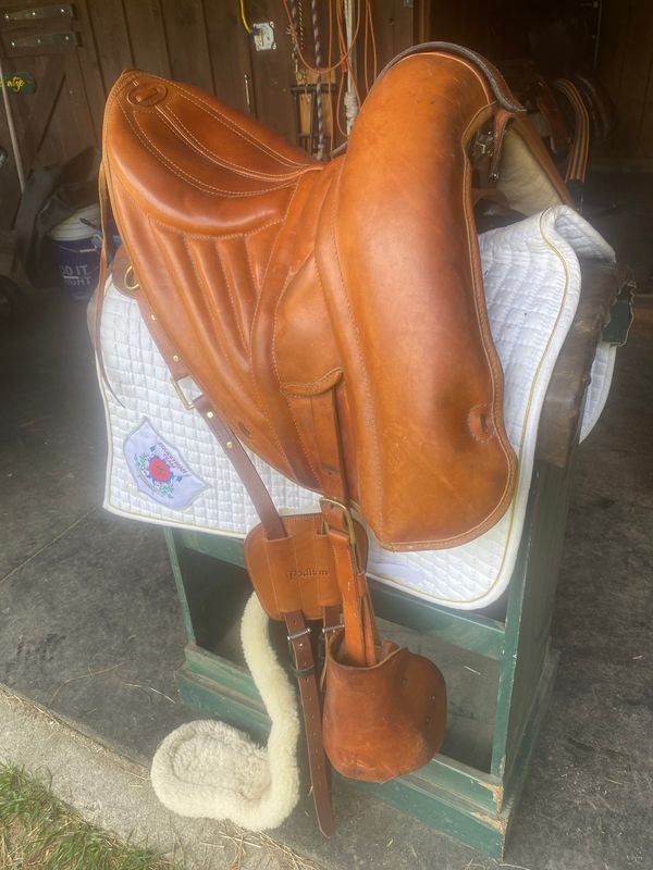 Italian Working Saddle