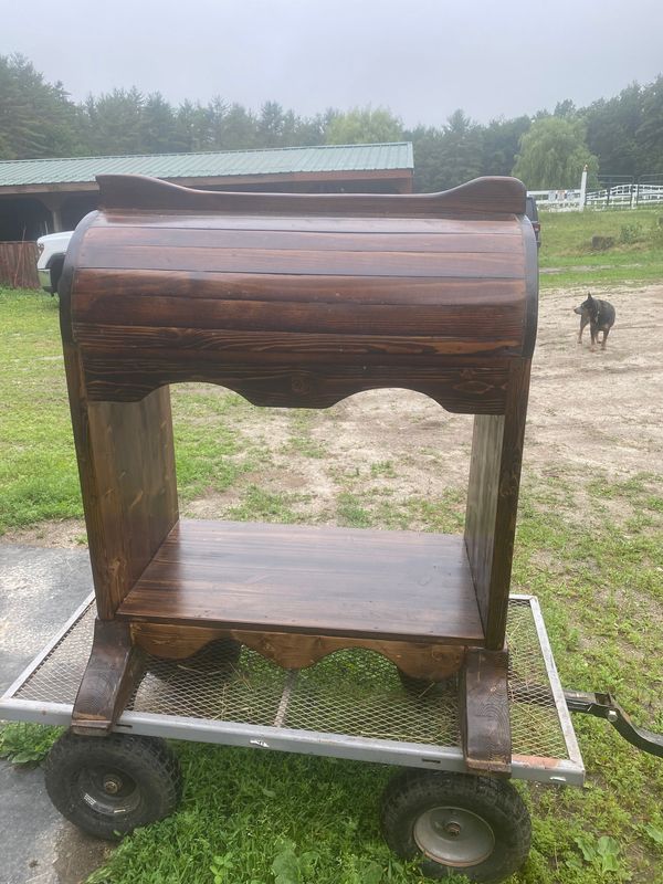 Saddle Stand