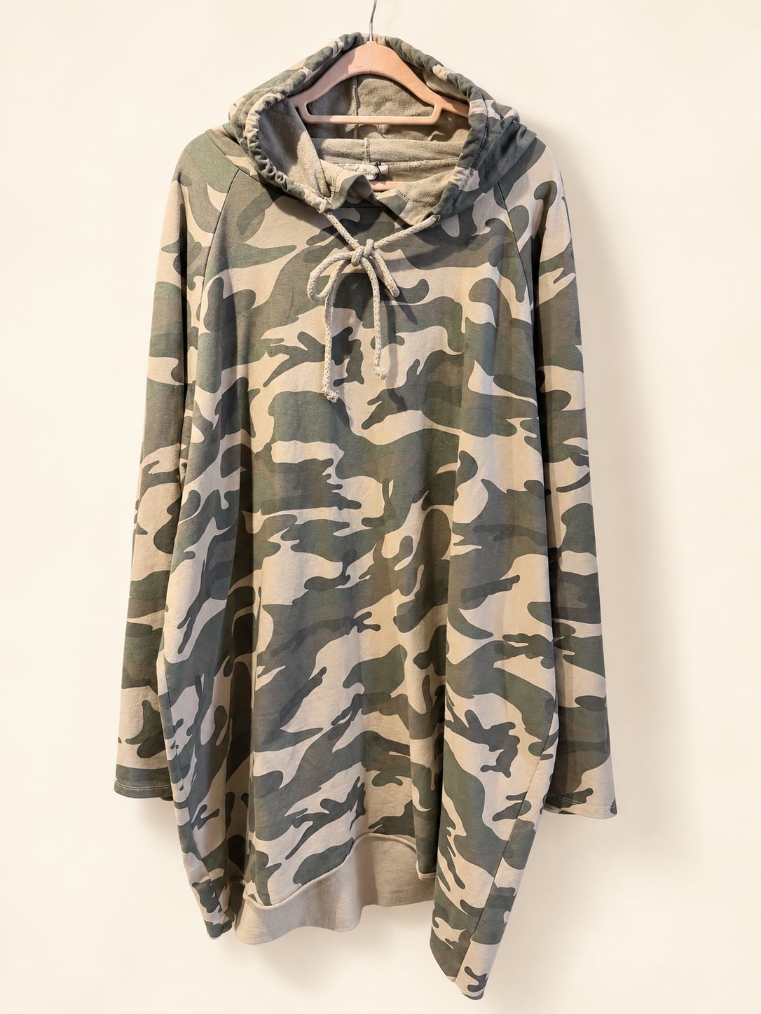 Pulli Camouflage Martina