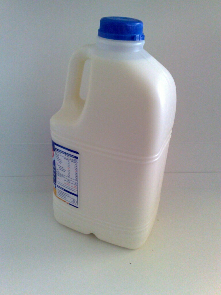 Milk - 2 Litres - Semi Skimmed Milk - 2 Litres - Semi Skimmed
