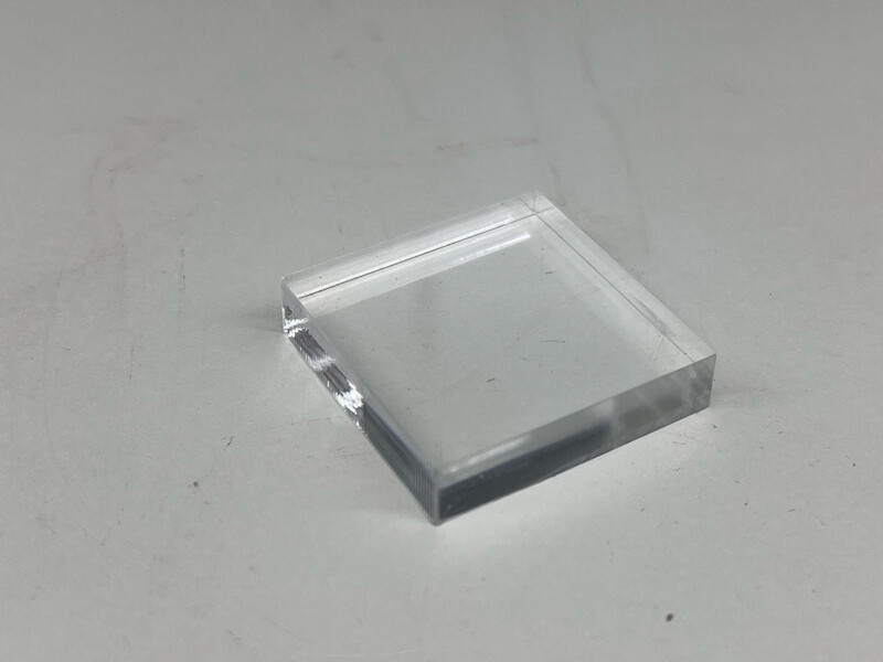Acryl Sokkel 25X25X6 mm (11e gratis)