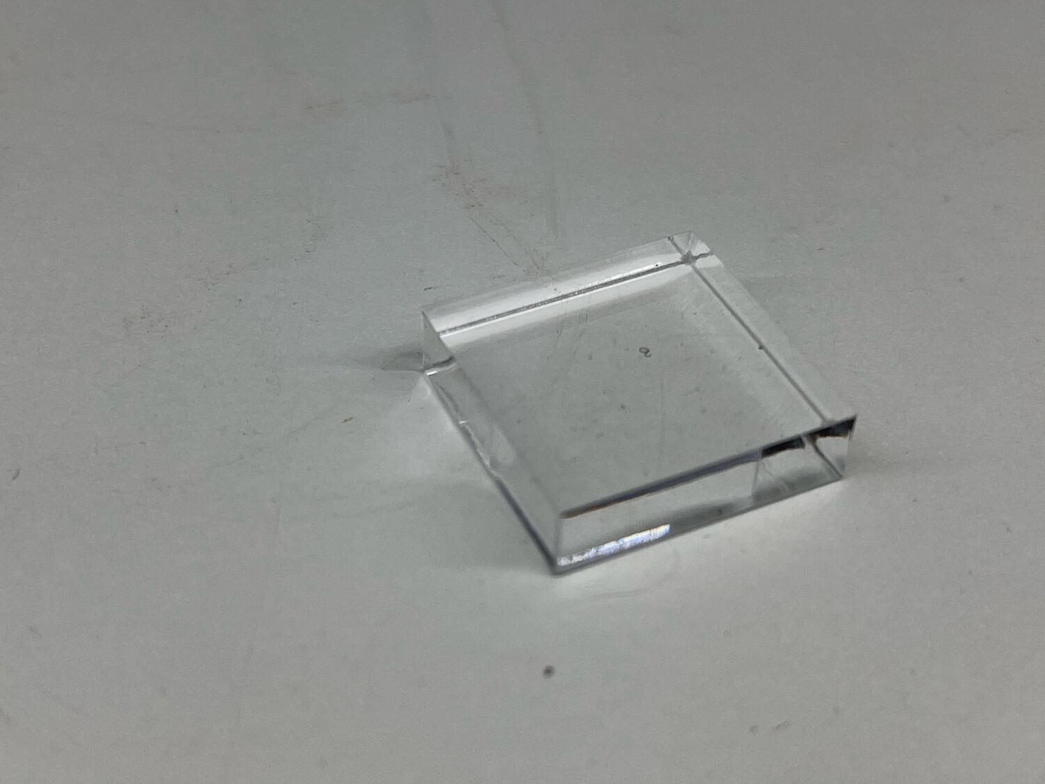 Acryl Sokkel 20X20X6 mm (11e gratis)