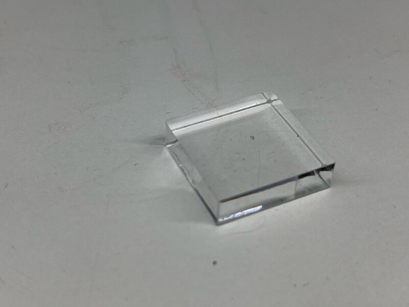 Acryl Sokkel 20X20X6 mm (11e gratis)
