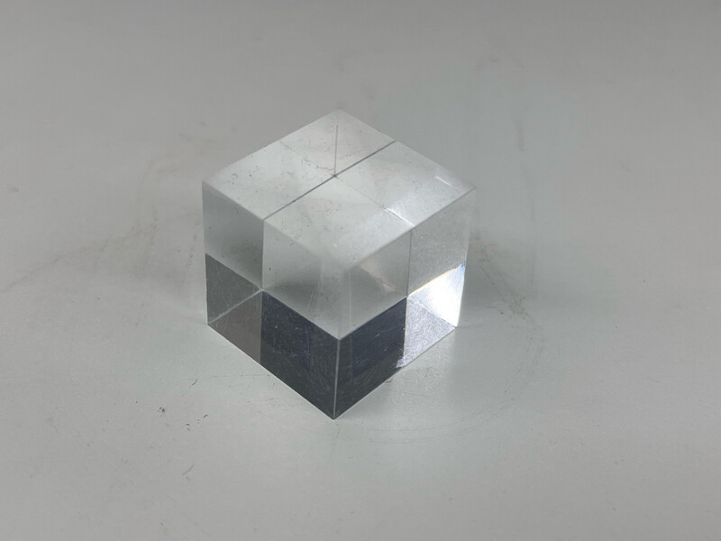 Acryl Sokkel 20X20X20 mm (11e gratis)