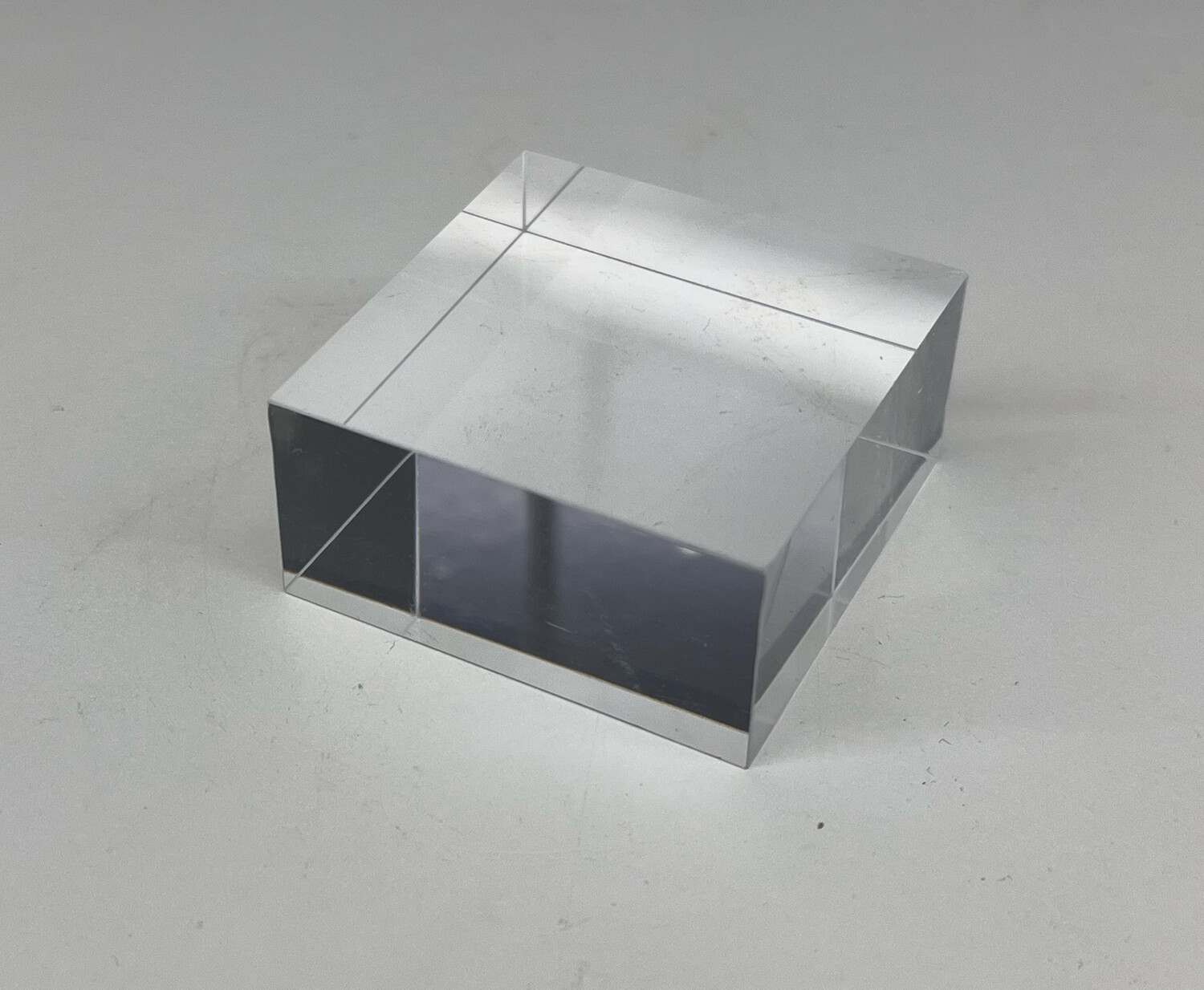 Acryl Sokkel 50X50X20 mm (11e gratis)