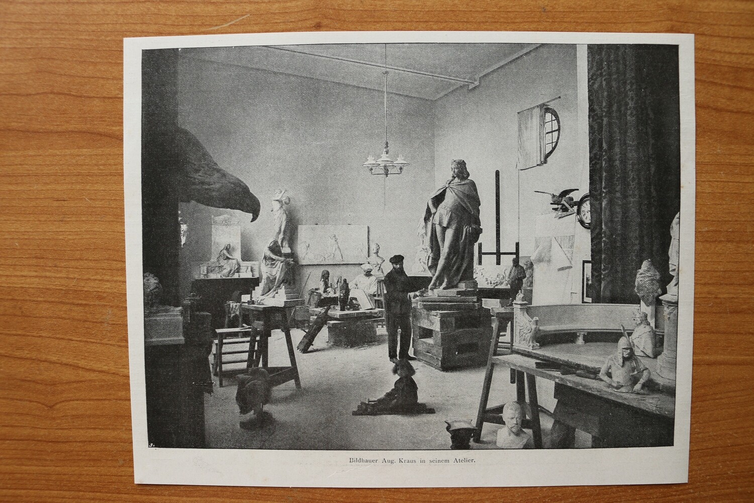 Kunst Druck 1890-1910 Bildhauer August Kraus im Atelier Skulptur 23,5 x 18,5 cm