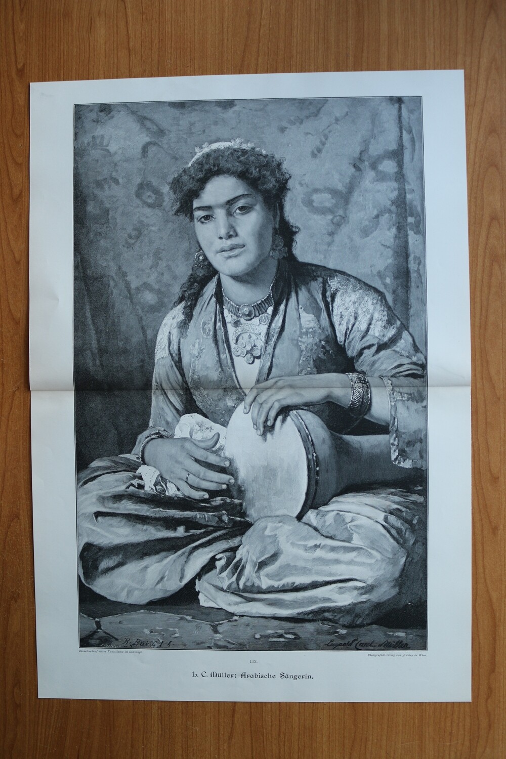 Holzstich nach Leopold C Müller1890-1910 Arabische Sängerin Musik Frau Trommel 51,5 x 36 cm