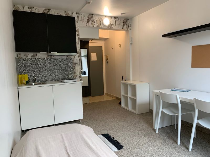 Studio 0102 ° Start from 01/09/26