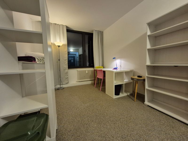 SHORTSTAY Studio 0301 between 05/12/25 - 15/01/26