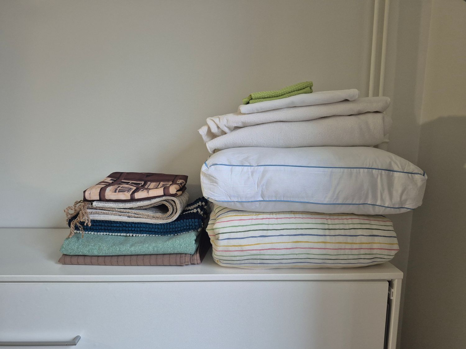 Optional Household Linen Set