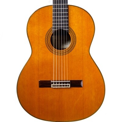 Estevé Model 9C/B Classical Guitar - Handmade in Spain Estevé Model 9C/B Classical Guitar - Handmade in Spain